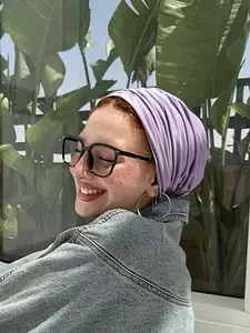 The lilac turban