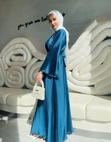 Faia pleated satin dress