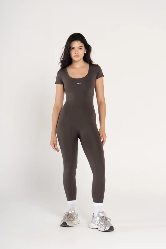 WIDE NECK SHORT SLEEVE JUMPSUITV