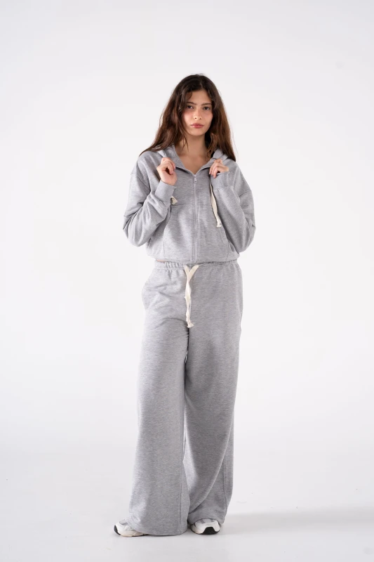 LIGHT WEIGHT ULTRA WIDE LEG SWEATS